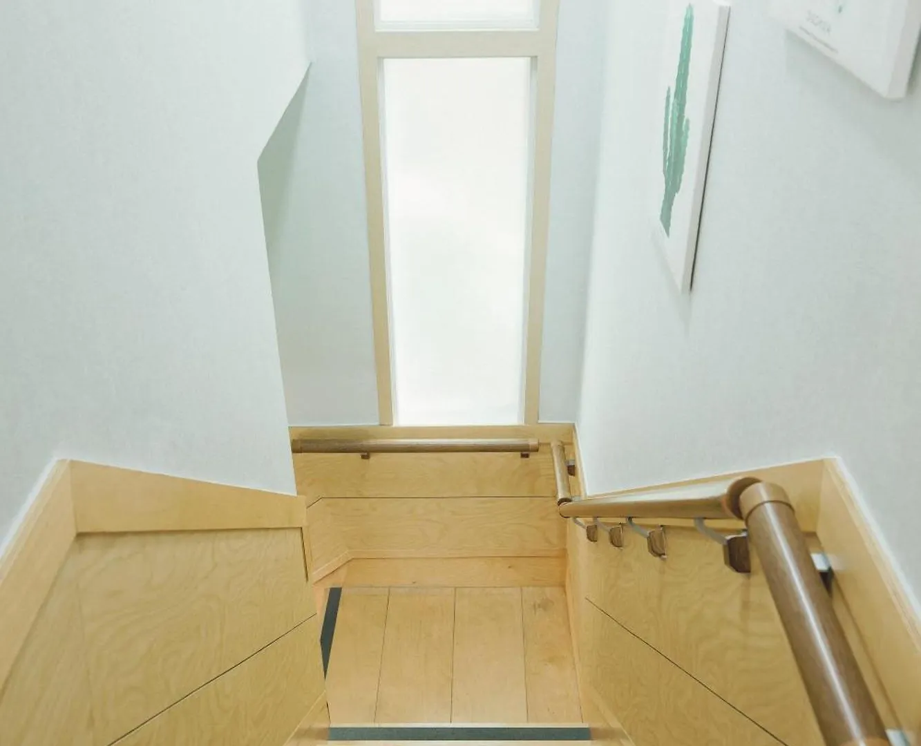 Hongdae Luxury Private Single House With Big Open Balcony Perfect For A Family & Big Group 3Br, 5Qb & 1Sb, 2Bathroom Soul Vila