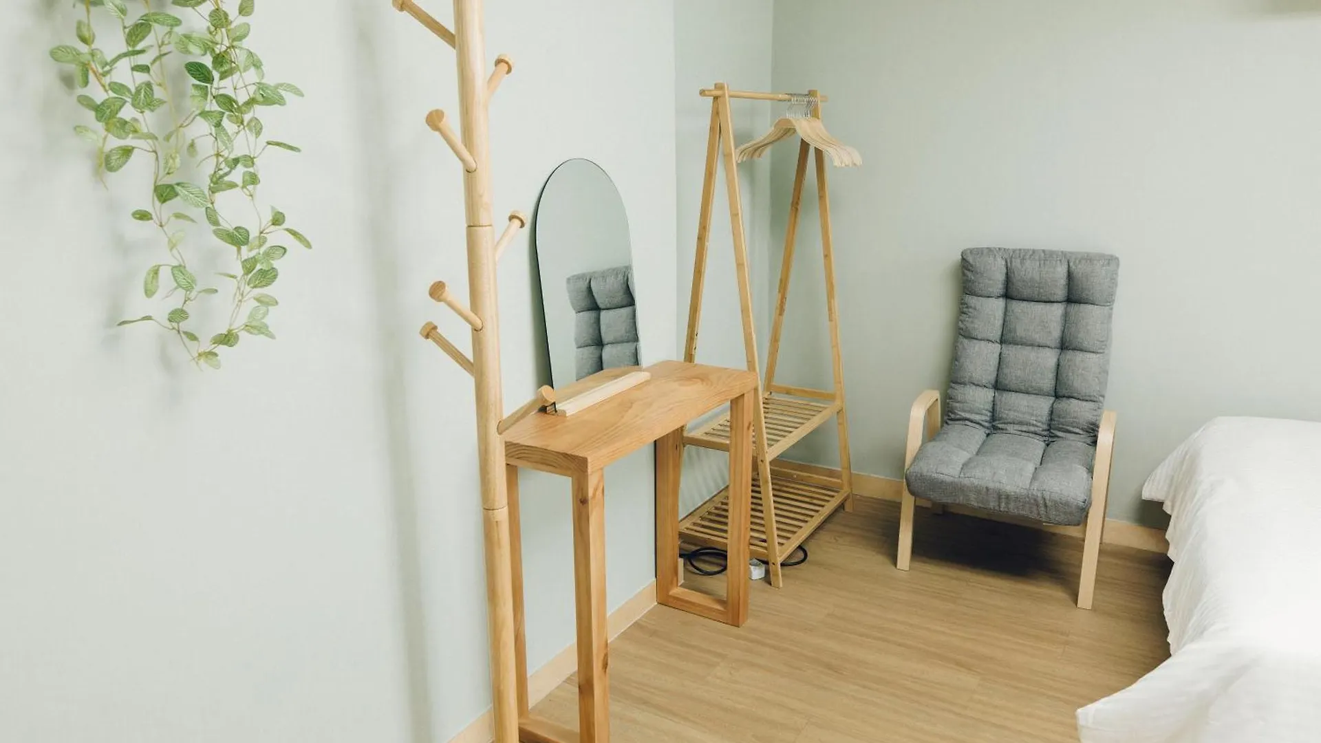 Hongdae Luxury: Family-Friendly Private House with Open Balcony Villa Seoul South Korea